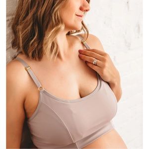 Davin & Adley Amelia stone pumping bra / cami